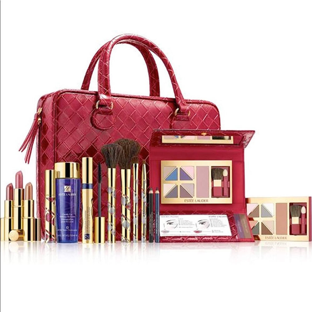 NWOT Estee Lauder Ultimate Color Make-up Gift Set